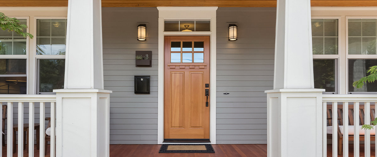 Beautiful entryway porch